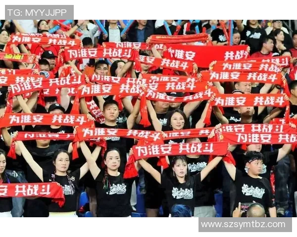 鲁能主场迎战佛柔期待精彩对决球迷热情高涨助威球队